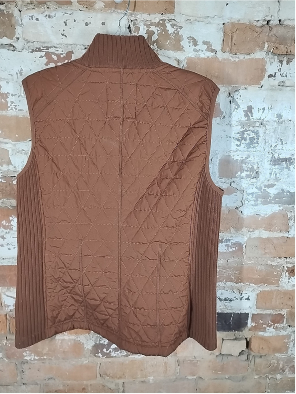 Prana Diva Dark Brown Terracotta Quilted Ribbed Sherpa Lined Zip Vest Large - Picture 3 of 5
